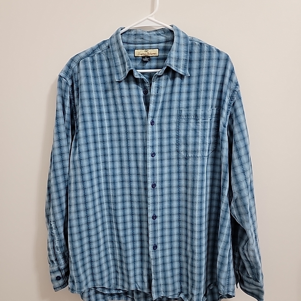 TOMMY BAHAMA SHIRT SIZE XL RARE 100% Tencel EUC Blue